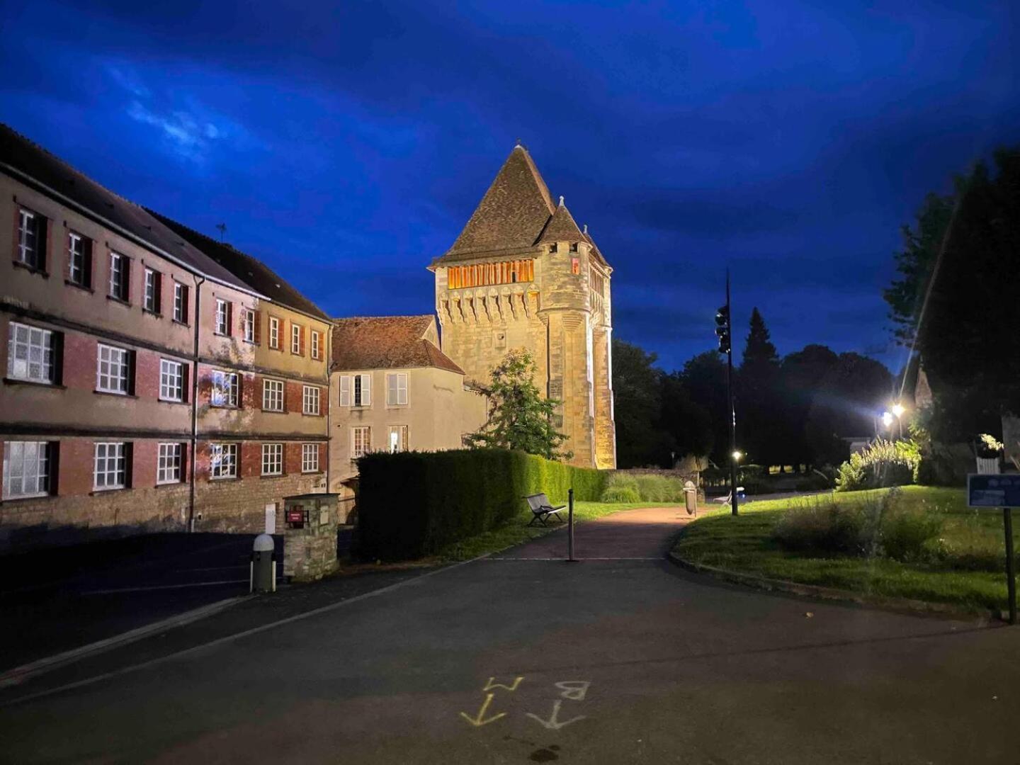 "La Frenchy" Proche Gare, Centre Ville De Nevers, Exteriér fotografie